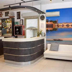 Arena Hotel